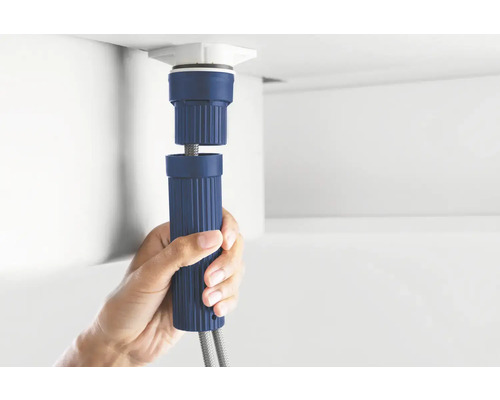 Instalace kuchyňské baterie pod umyvadlo