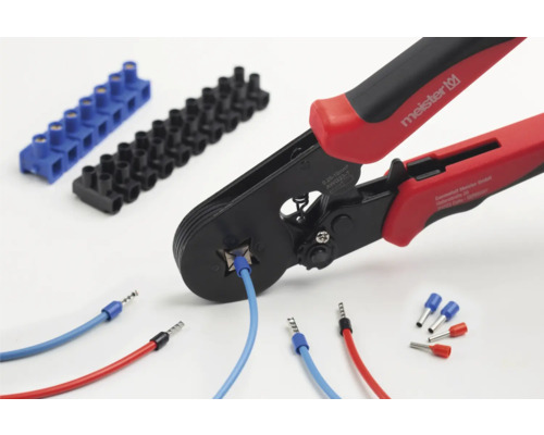 Lisovací kleště na dutinky s dutinkami a lustrovými svorkami