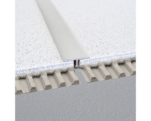 Podlahový profil pro spojení podlahových krytin různých výšek