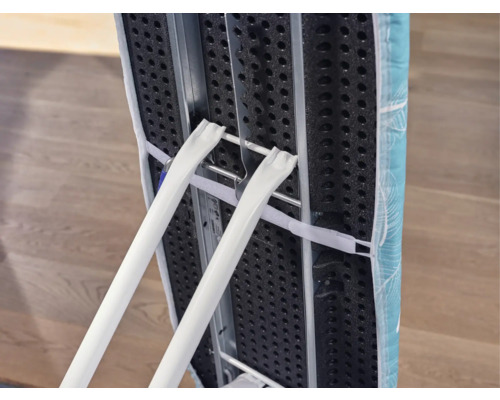 Složené žehlicí prkno s potahem