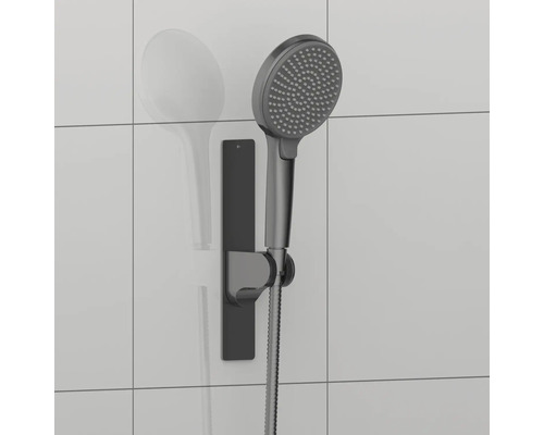 Ruční sprcha s držákem na zdi