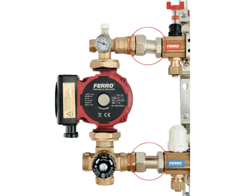 Topný systém s oběhovým čerpadlem a šroubením