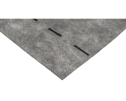 Textilie proti plevelu s označením