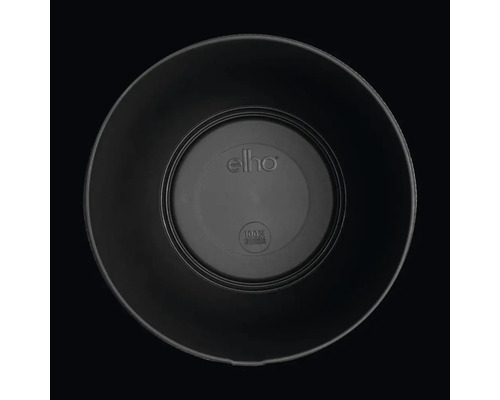 Černý plastový květináč, vnitřní pohled s logem Elho a symbolem 100 procent recyklovaného materiálu