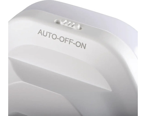 Detailní záběr lampy s přepínačem pro nastavení automatického režimu, vypnutí a zapnutí.