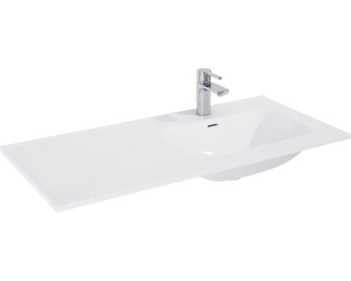 Umyvadlo s baterií do koupelny