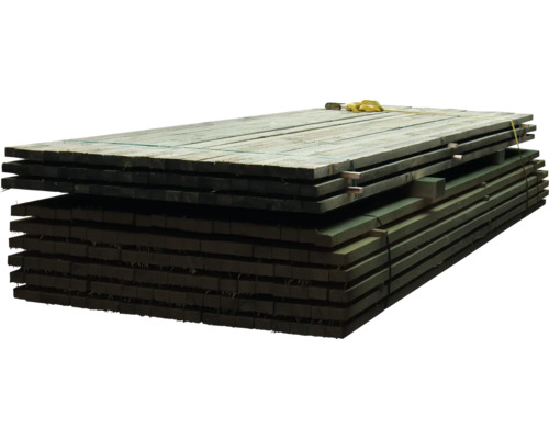 Stoh dřevěných prken pro stavební projekty