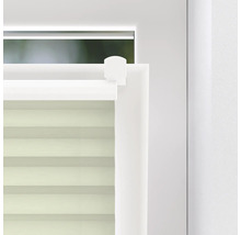 Detailní záběr dvojité rolety na okně