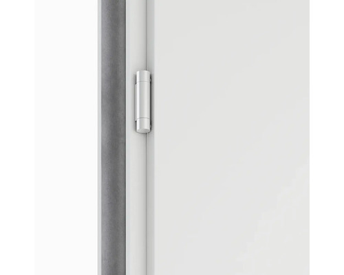 Detail dveří se závěsem