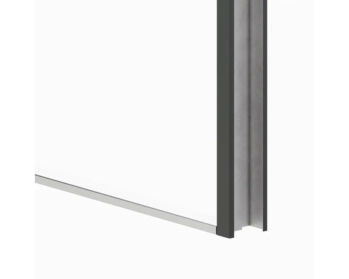 Detail sprchového koutu s rámovým profilem