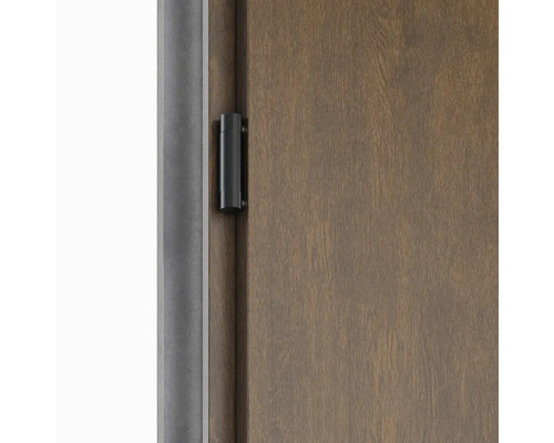 Detail interiérových dveří se závěsem