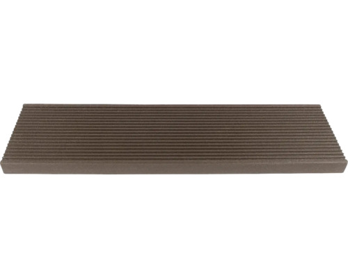 Terasa z WPC s rýhovaným povrchem