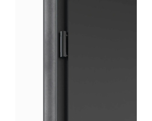 Detail dveří se závěsem