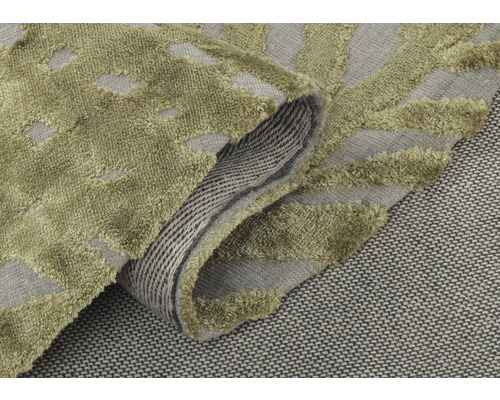 Koberec s geometrickým vzorem