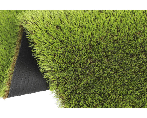 Kus umělé trávy s drenáží na zadní straně