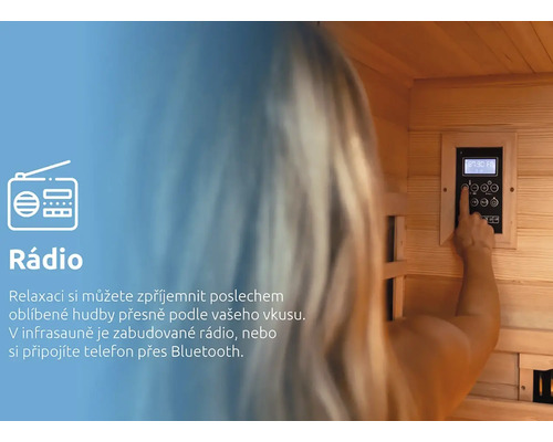 Infračervená sauna s ovládacím panelem pro ovládání rádia a Bluetooth