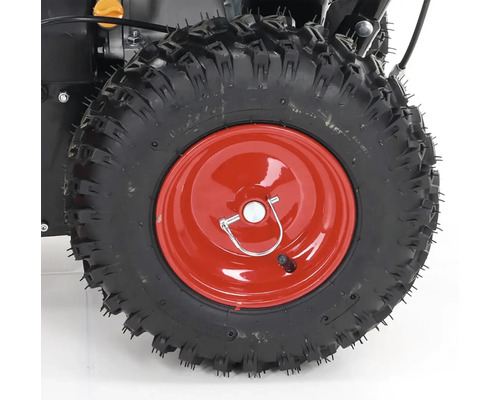 Kolo sněhové frézy s hrubým profilem