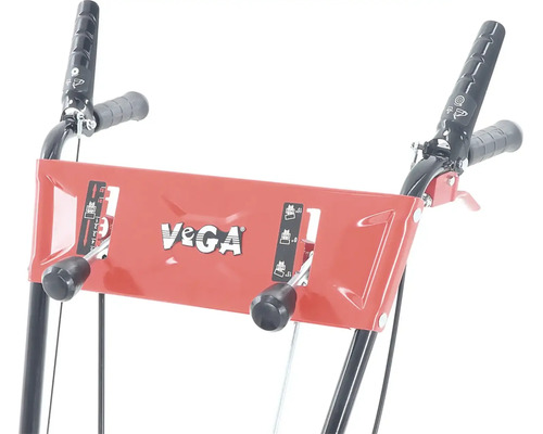 Detail ovládacích prvků sněhové frézy značky Vega