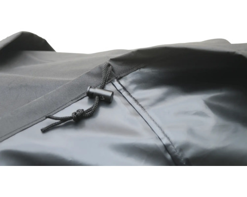 Detail ochranného obalu se stahovací šňůrkou