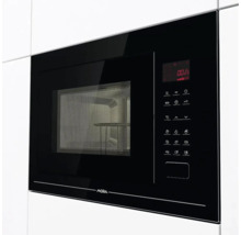 Vestavná mikrovlnná trouba Mora v kuchyni