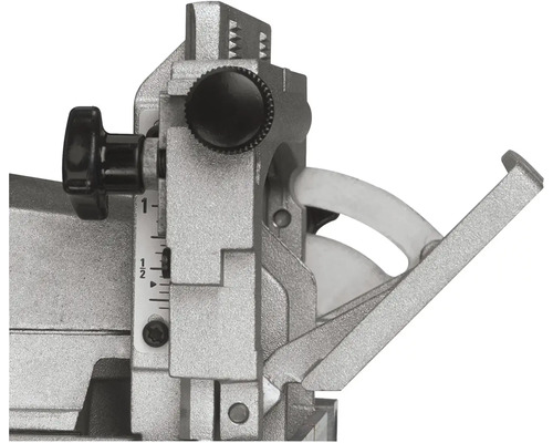 Detail frézky na drážky s nastavením hloubky a úhlem dorazu