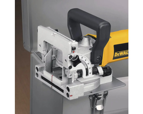 Detail lamelovací frézky DeWalt