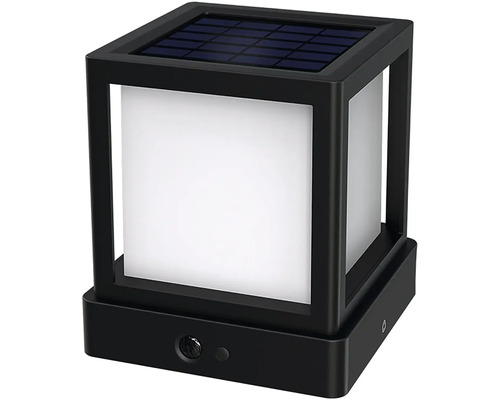 Solární lampa se čtvercovým designem pro venkovní použití
