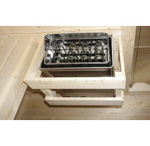 Saunová kamna s topnými tělesy a dřevěnou konstrukcí