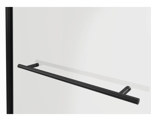 Detailní pohled na sprchovou rukojeť na sprchovém koutu