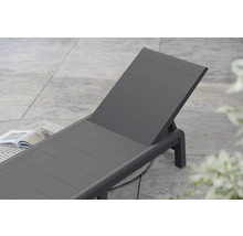 Nastavitelné zahradní lehátko z hliníku