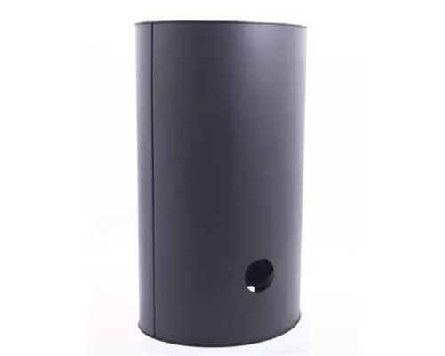 Kovový odpadkový koš s otvorem