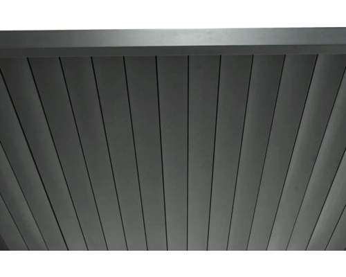 Detailní pohled na hliníkové terasové zastřešení