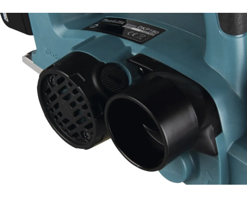 Detail hoblíku Makita DKP180 s odsáváním prachu