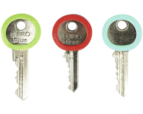Tři klíče s barevnými značkami