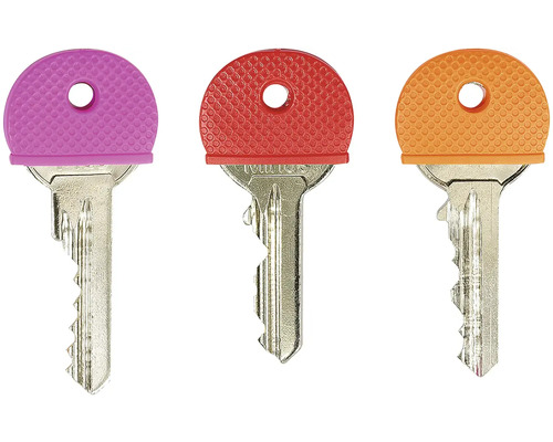 Tři klíče s barevnými rukojeťmi