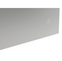 Detail zrcadla s osvětlením