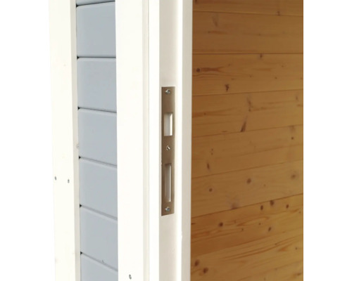 Detail dřevěných dveří se západkou zámku