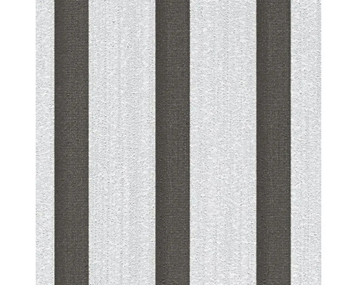 Tapeta s proužkovaným vzorem