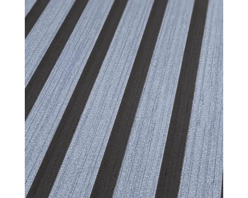 Tapeta s proužkovaným vzorem