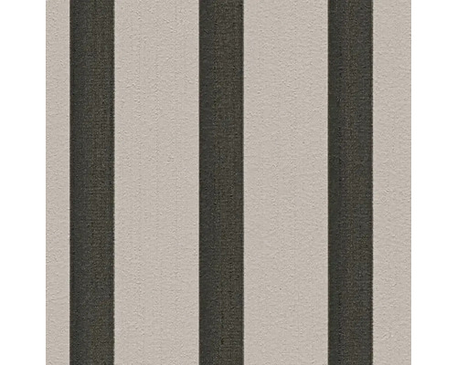 Tapeta s pruhovaným vzorem