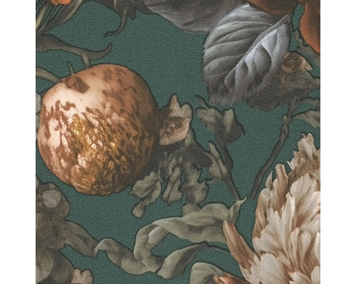Detail tapety s květinovým a ovocným vzorem