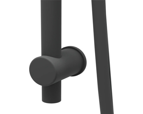 Detailní záběr držáku na ručníky