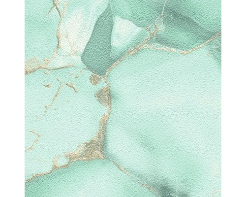 Detail mramorové tapety s jemnými prasklinami