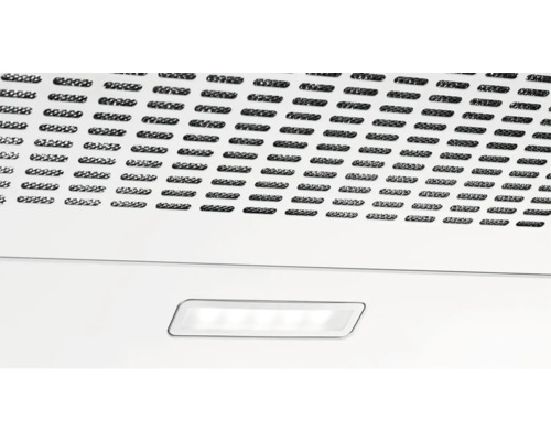 Detailní pohled na digestoř s osvětlením a větrací mřížkou