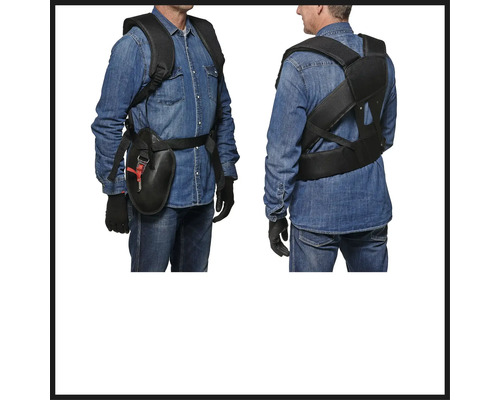 Osoba s nosným popruhem na záda a brašnou na nářadí