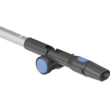 Trubice vysavače s modrými ovládacími prvky