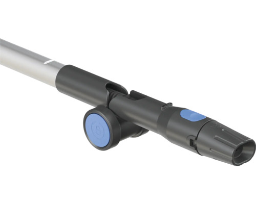 Trubice vysavače s modrými ovládacími prvky