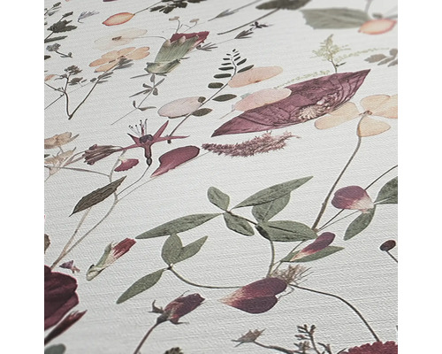 Detail tapety s květinovým vzorem