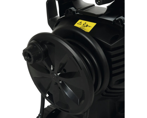 Vysokotlaký čistič s bubnem na hadici pro úhledné uložení hadice.