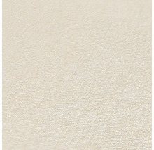 Detailní záběr tapety s jemnou strukturou